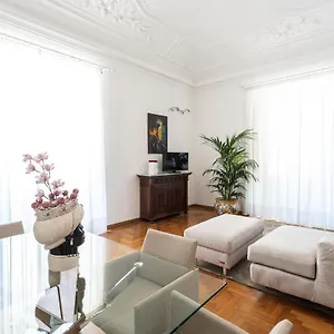 https://casa-vacanze-il-duomo-catania.sicilyhotelsitaly.net
