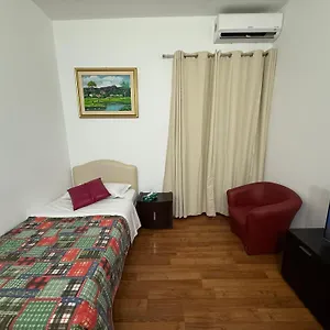 https://two-ducks-hostel.it-romehotels.com
